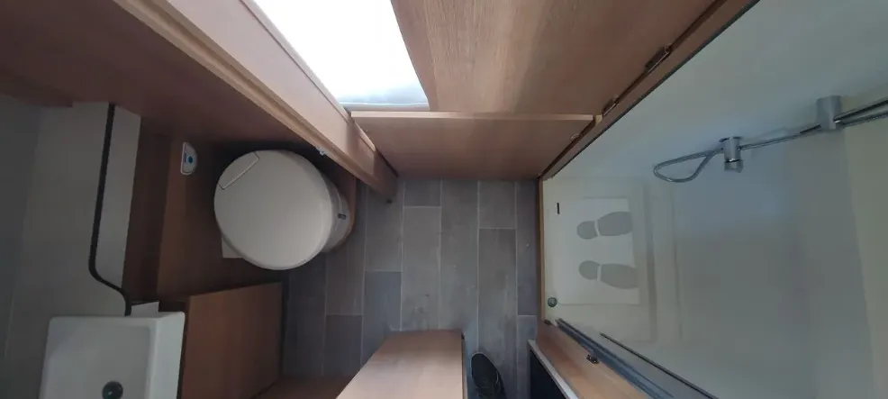 Fourgon aménagé - Giottiline - 60T 