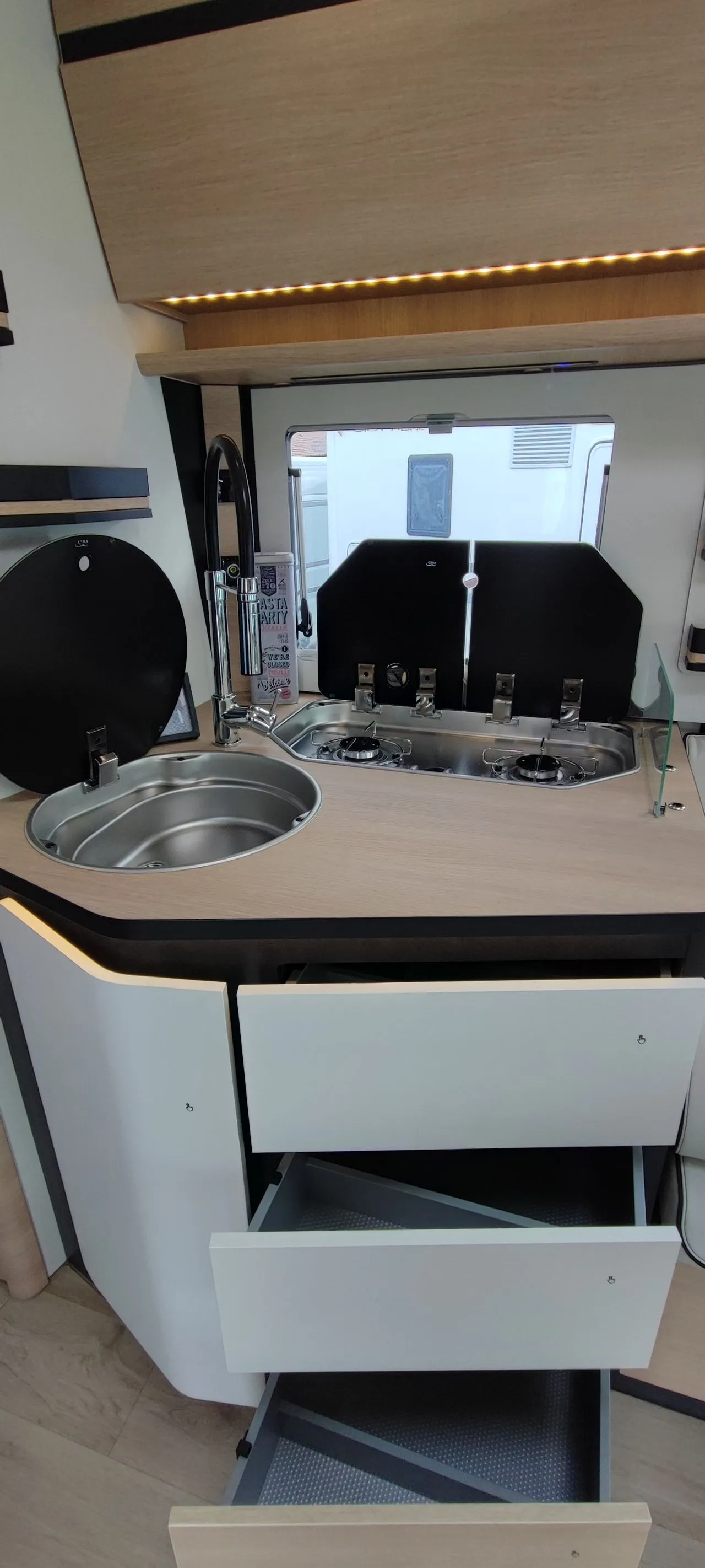 Camping-car - Rapido - 8096 DF 