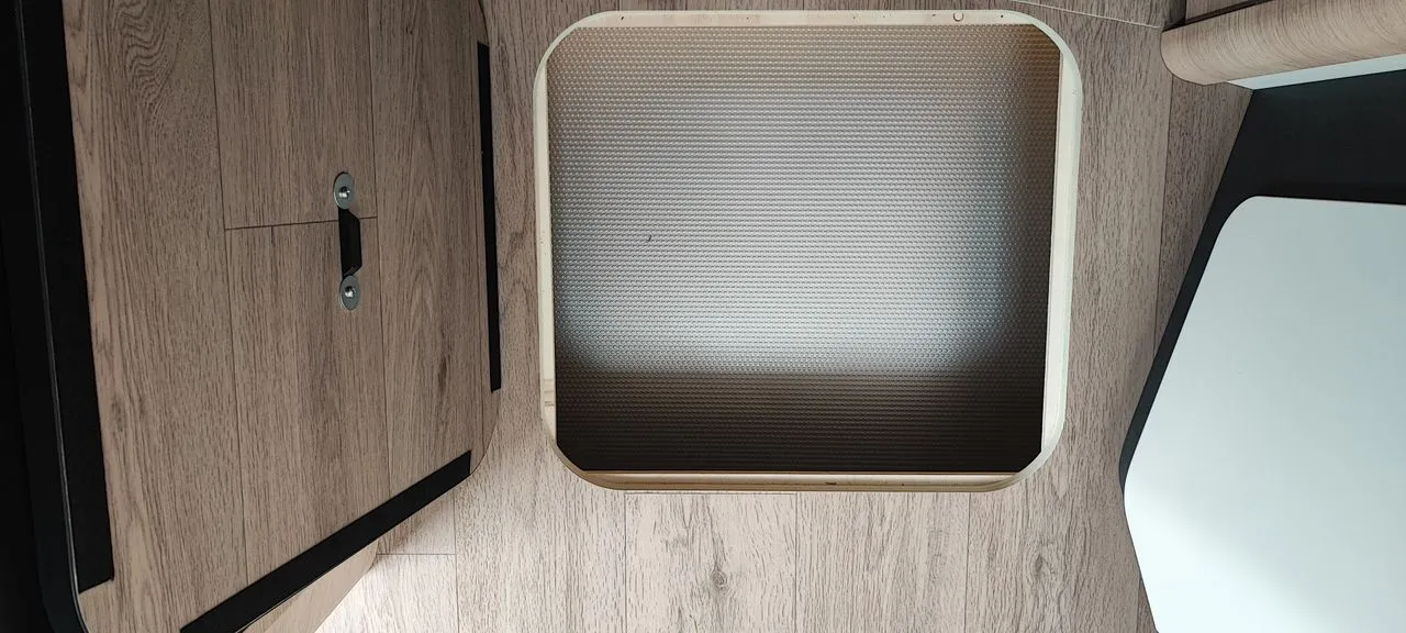 Camping-car - Rapido - 8096 DF 