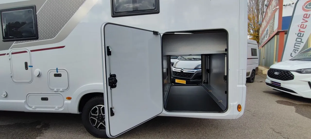 Camping-car - Rapido - 8096 DF 