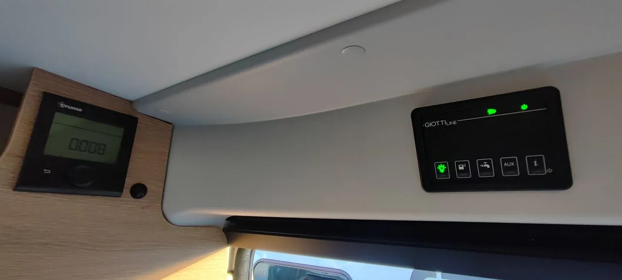 Fourgon aménagé - Giottiline - 54 T PREMIERE EDITION 