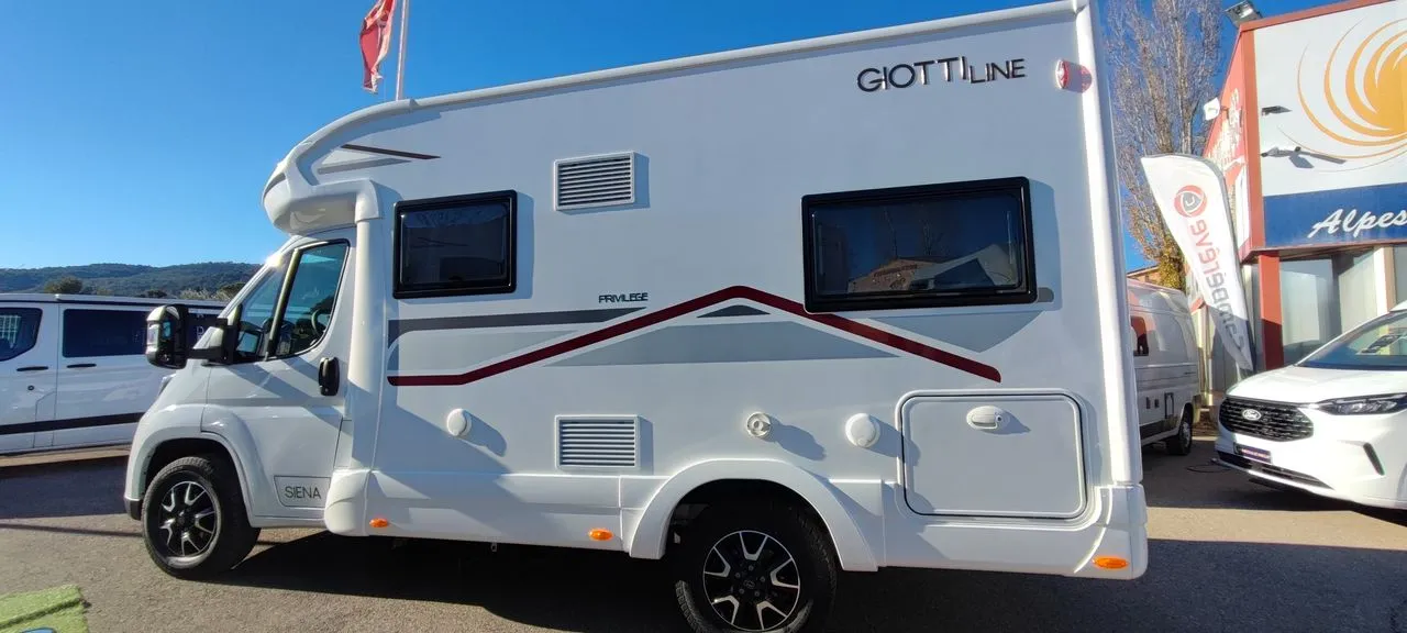 Camping-car - Giottiline - 330 