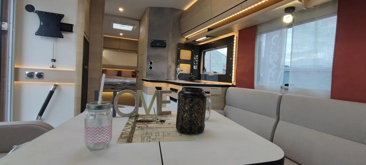 Camping-car - Rapido - 896F 