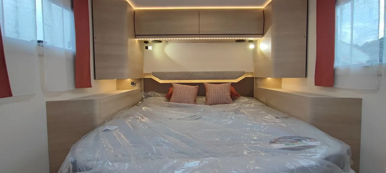 Camping-car - Rapido - 896F 