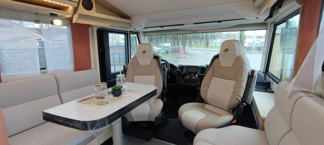 Camping-car - Rapido - 896F 