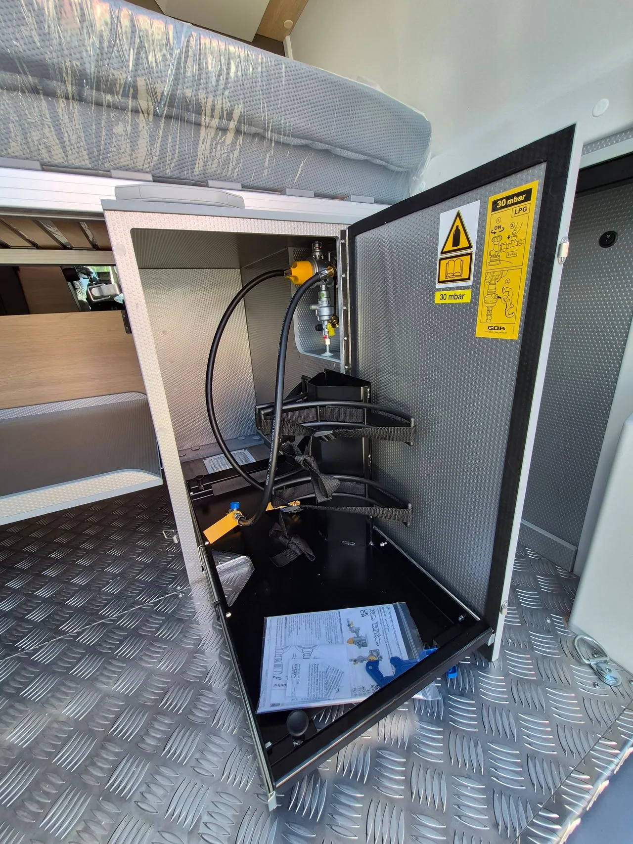 Fourgon aménagé - Campereve - CAMPERVAN XL SAPHIR - 2026