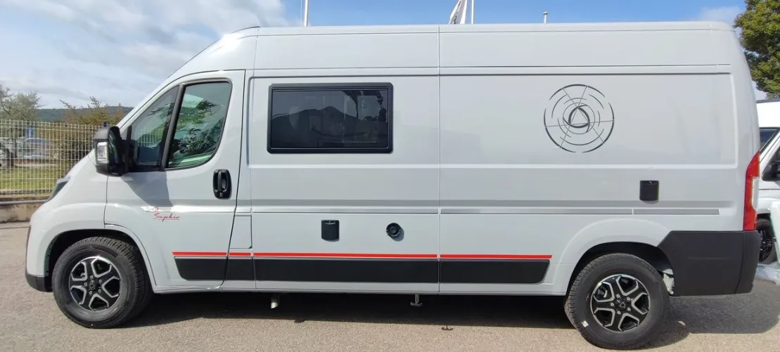 Fourgon aménagé - Campereve - 643 SAPHIR 