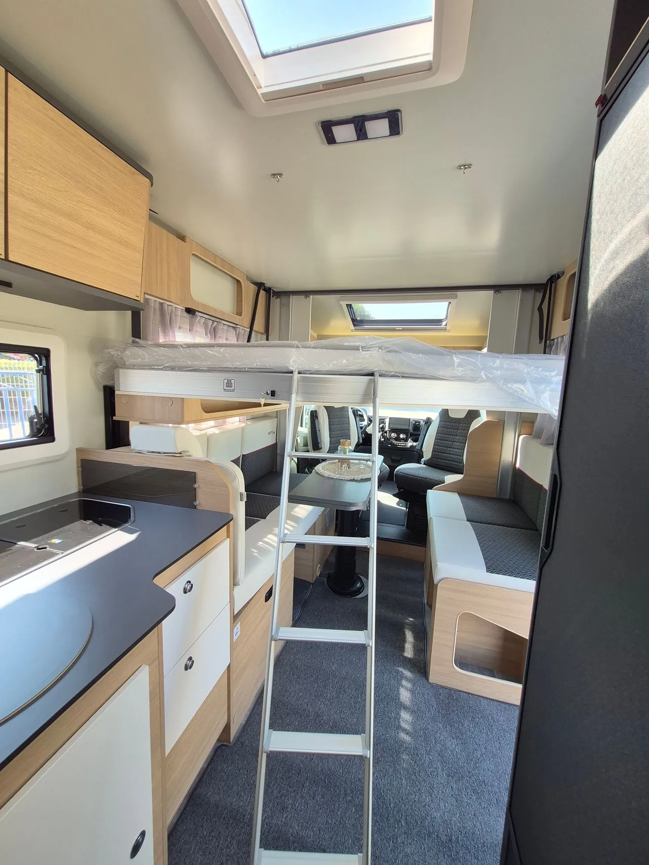 Camping-car - Giottiline - COMPACT CX 64 PREMIERE EDITION 