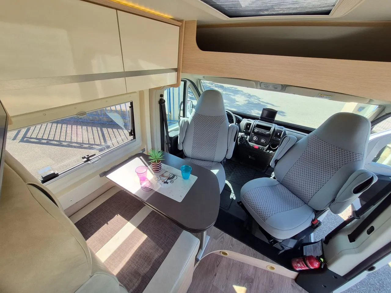 60T  By Rapido 