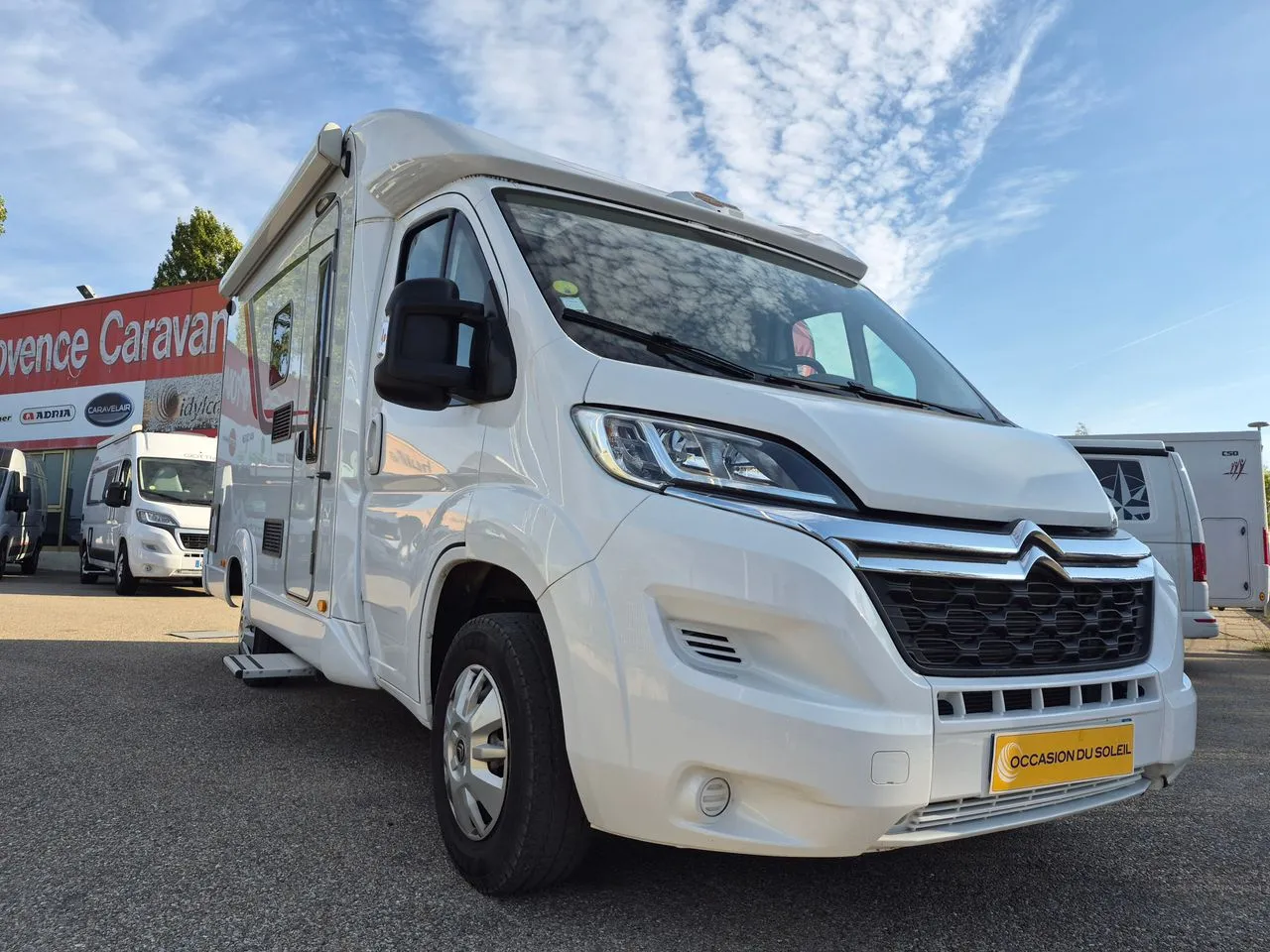 Camping-car occasion – Profilé — Van aménagé