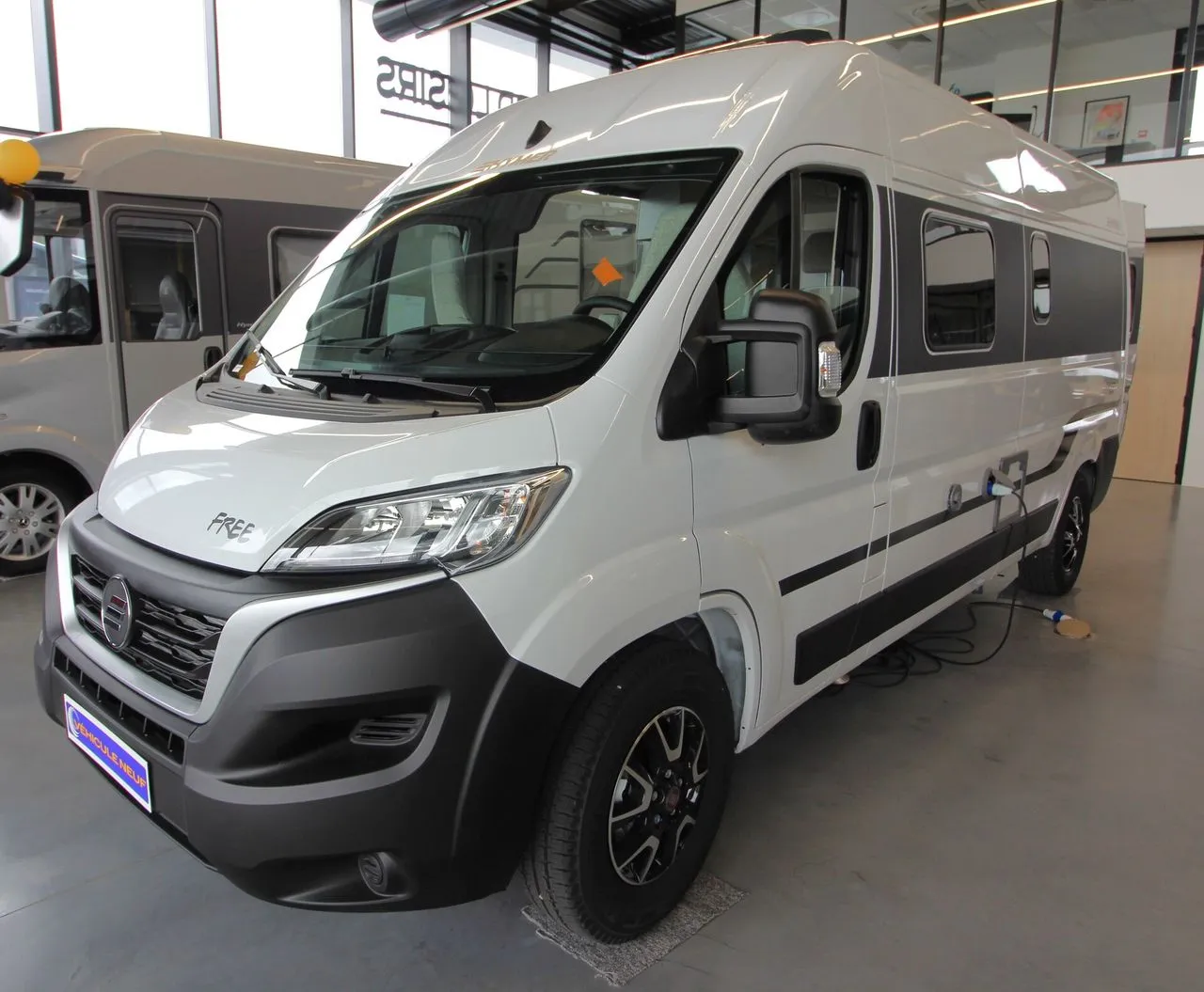 Fourgon aménagé - Hymer Camper Vans - HYMER FREE 602 - 2024