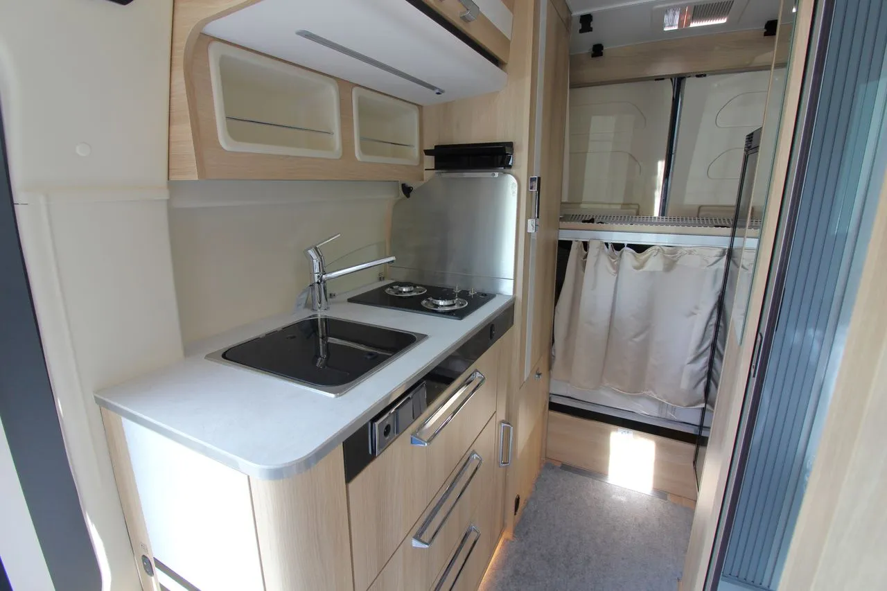 Fourgon aménagé - Campereve - FAMILYVAN - 2024