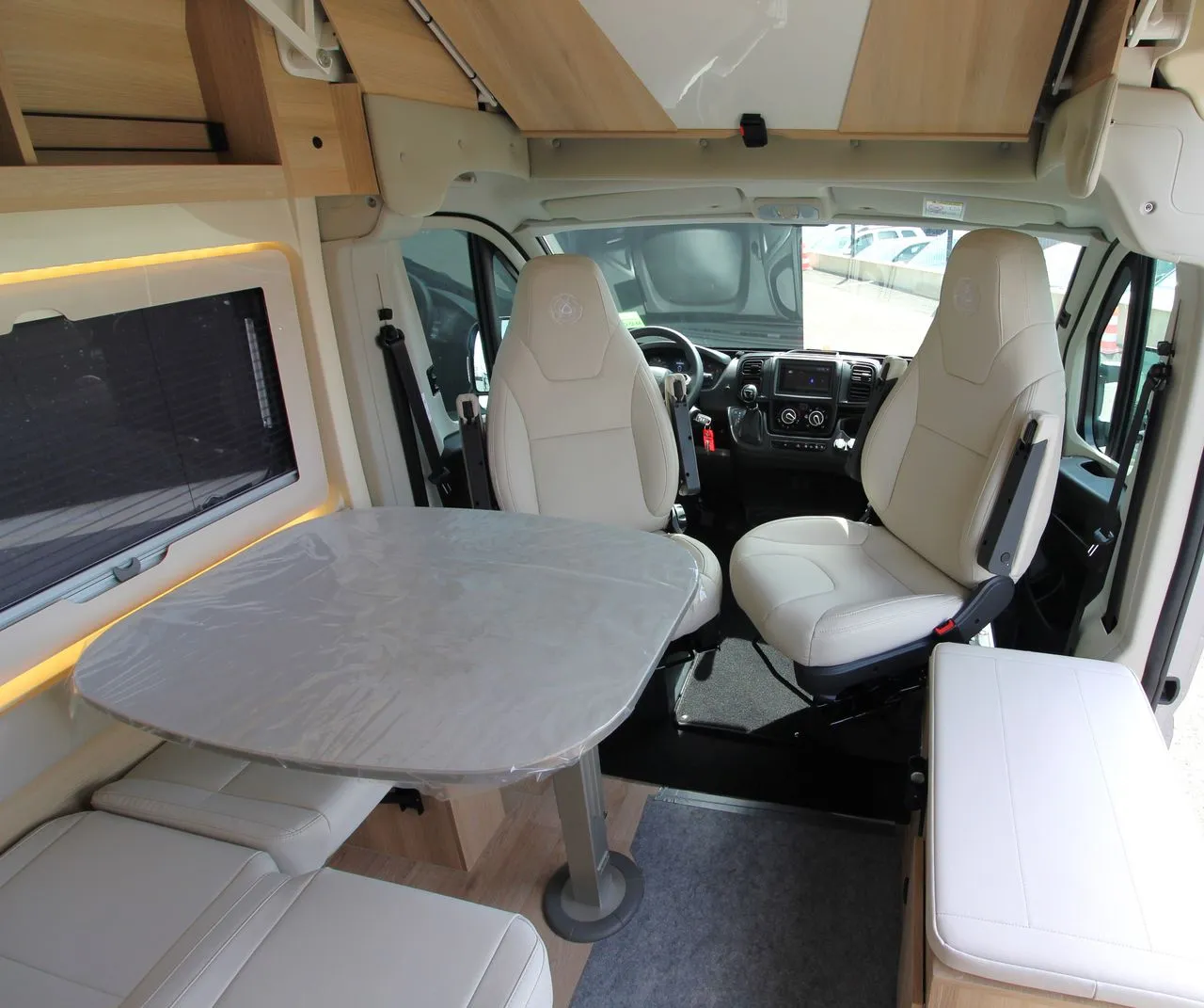 Fourgon aménagé - Campereve - FAMILYVAN - 2024