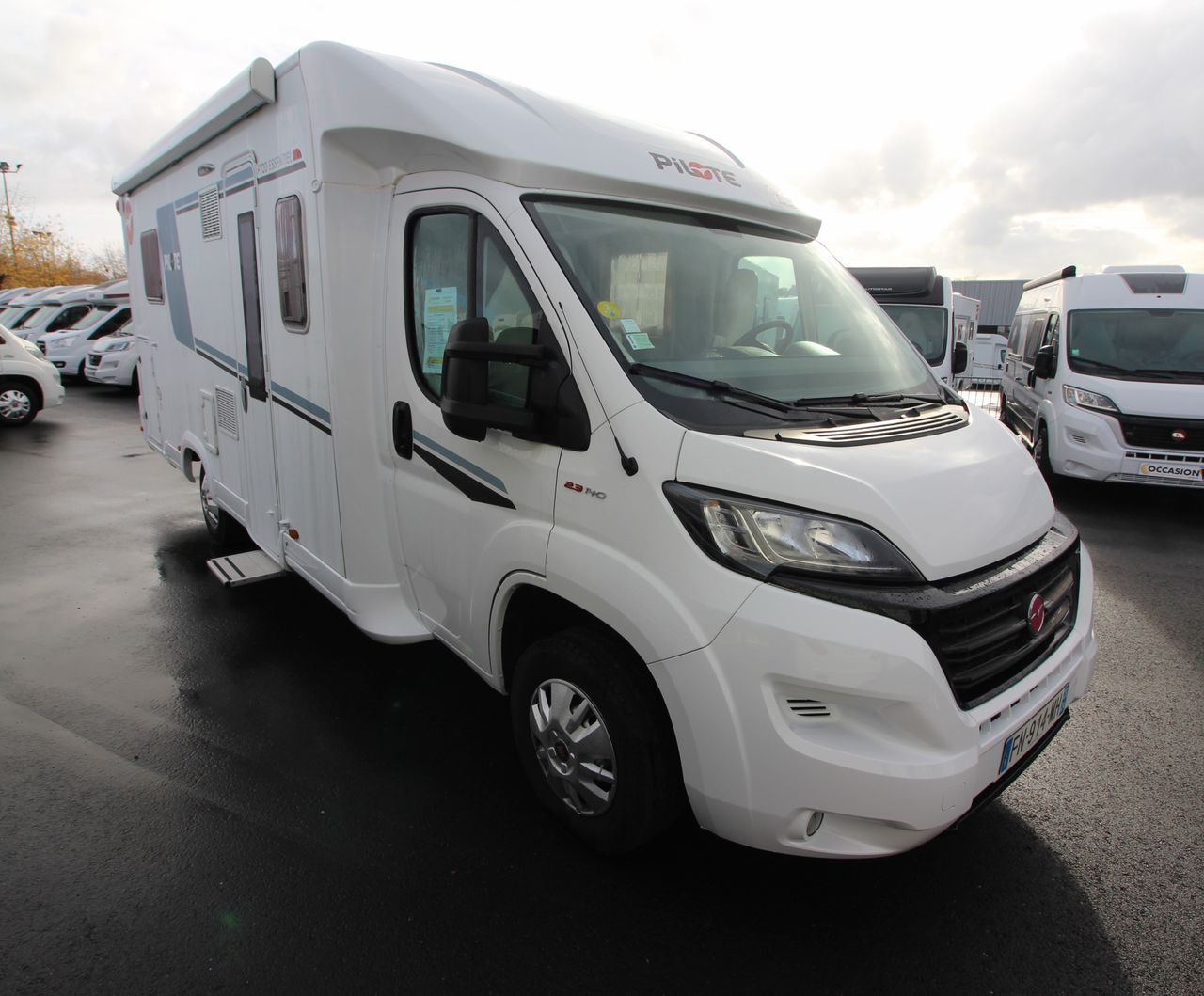 Camping-car PILOTE P720 FC ESSENTIEL