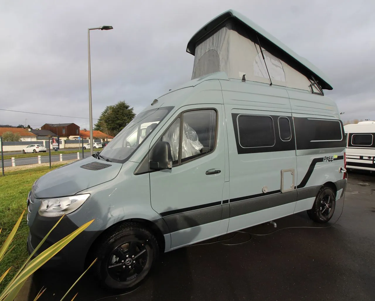 Fourgon aménagé - Hymer Camper Vans - FREE S 600 CAMPUS - 2025