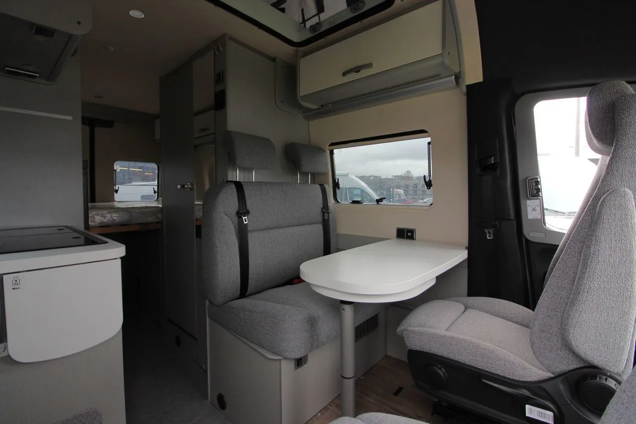 Fourgon aménagé - Hymer Camper Vans - FREE S 600 CAMPUS - 2025