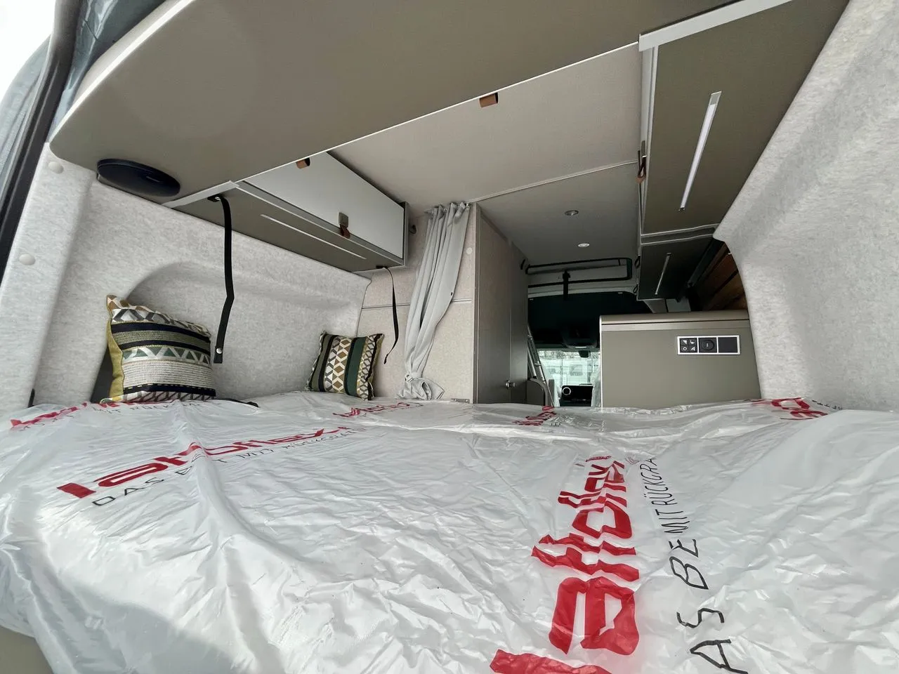 Fourgon aménagé - Hymer Camper Vans - GRAND CANYON S 600