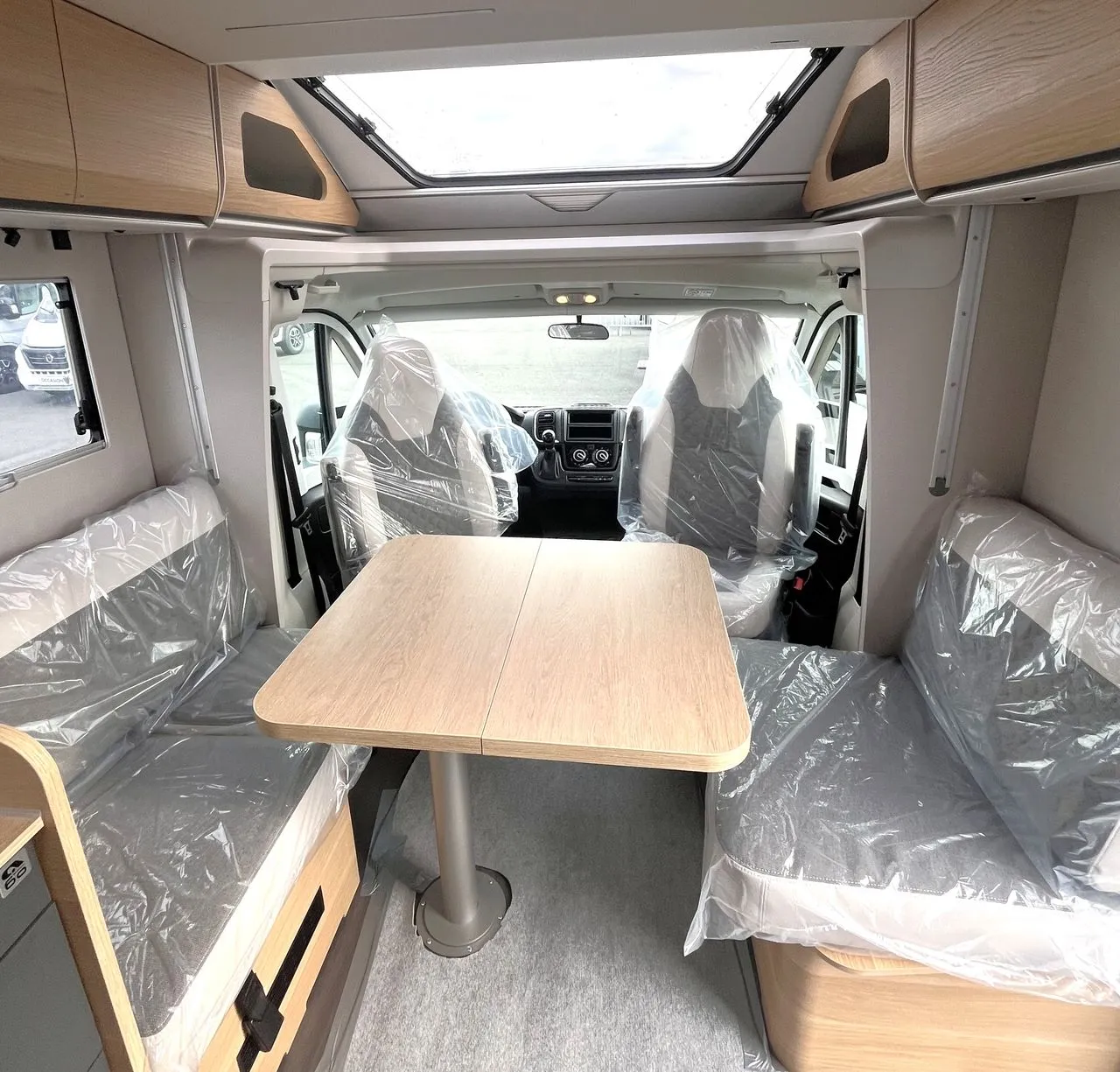 Camping-car - Adria - MATRIX 650 DC 60 ANS - 2025
