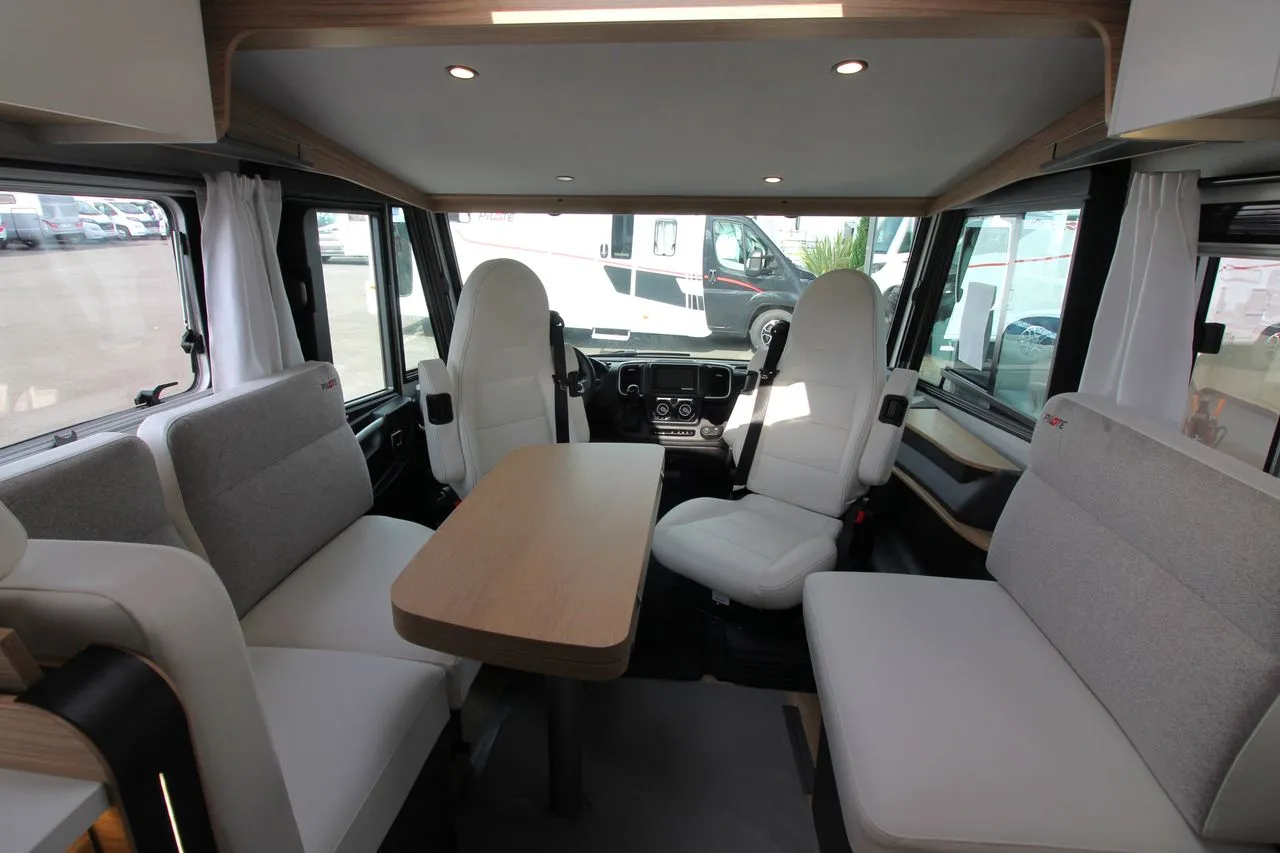 Camping-car - Pilote - G 720 FC SELECTION - 2025
