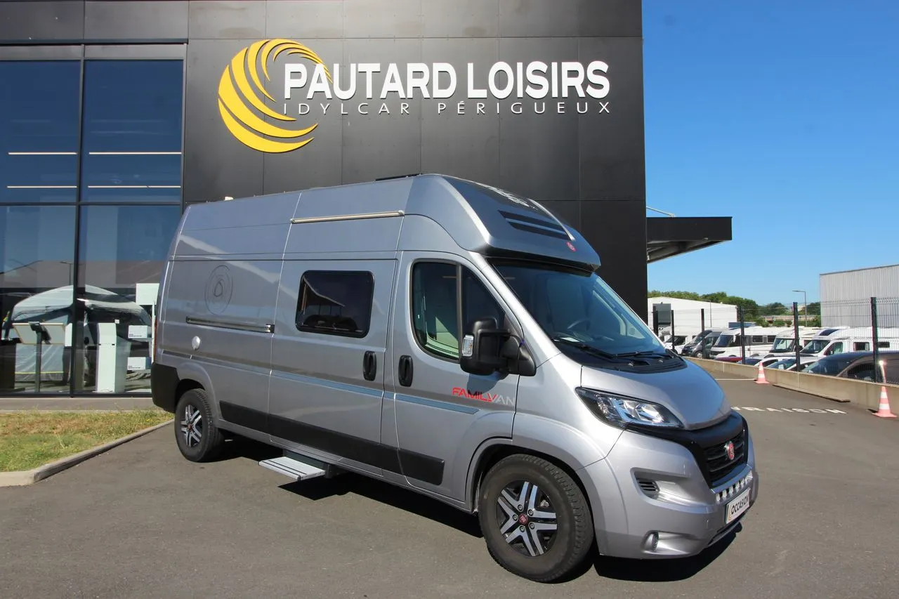 FAMILY VAN