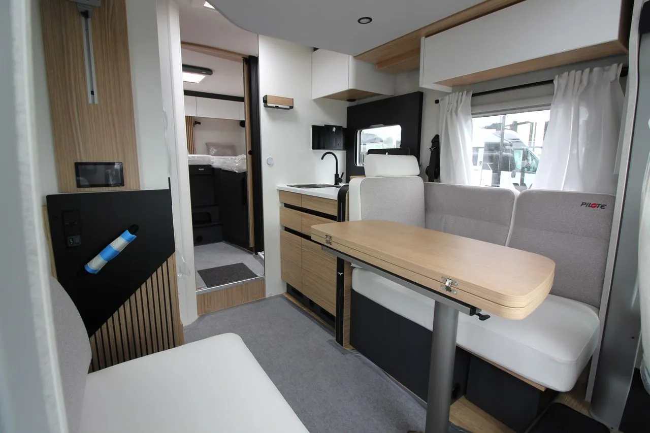Camping-car - Pilote - P720FC SELECTION - 2025