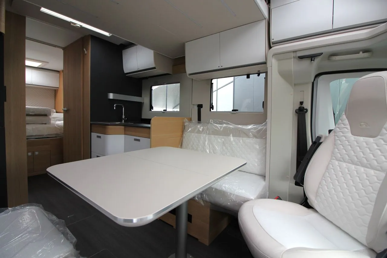 Camping-car - Adria - MATRIX 670 DC PLUS - 2025