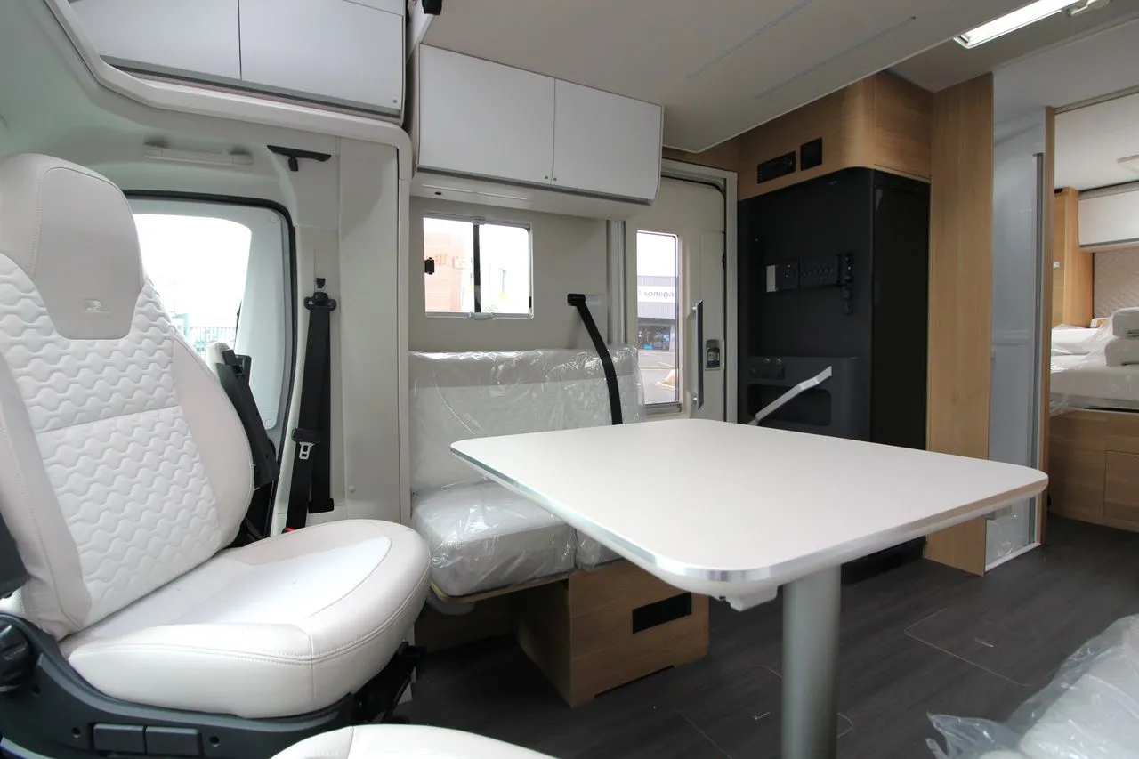 Camping-car - Adria - MATRIX 670 DC PLUS - 2025