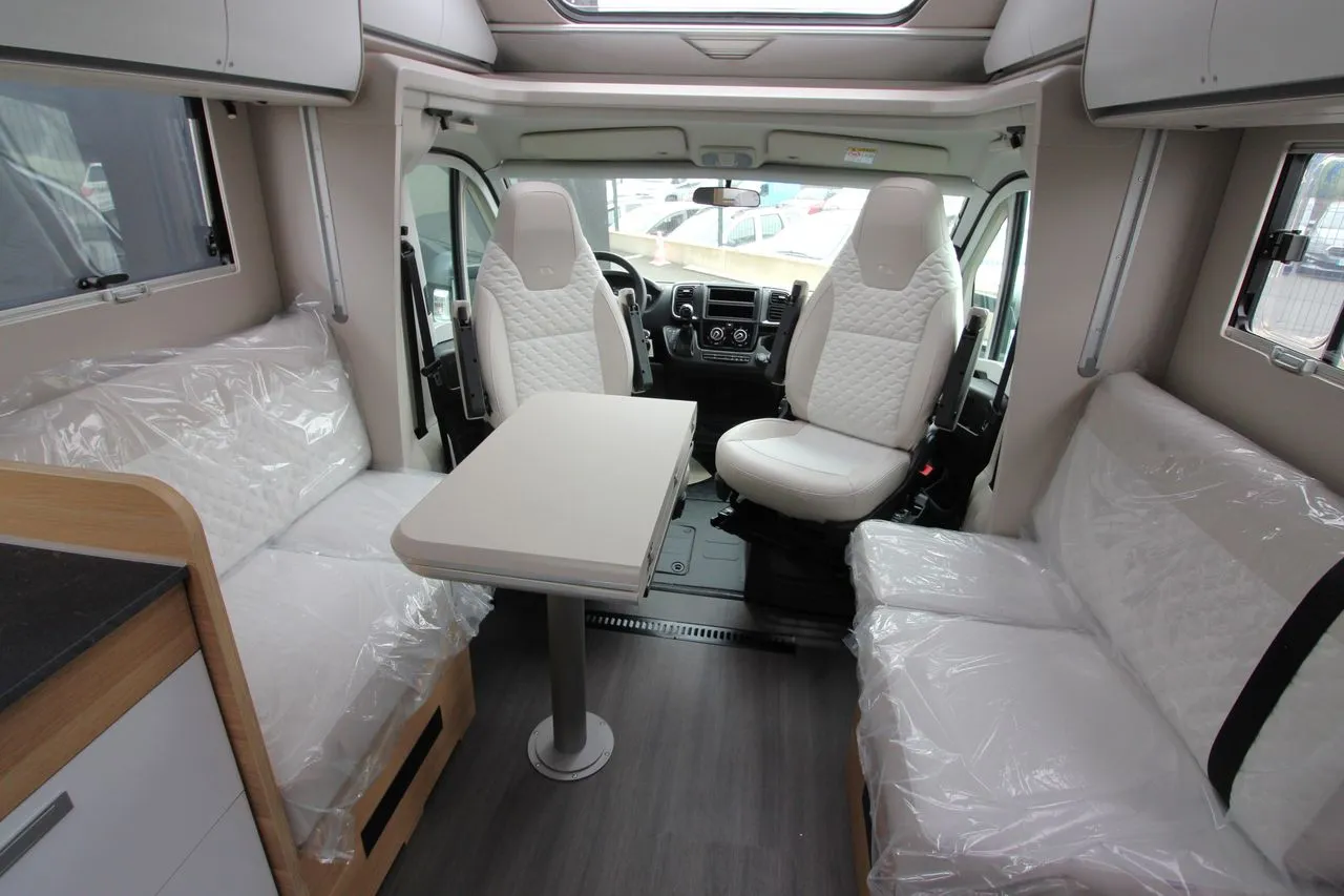 Camping-car - Adria - MATRIX 670 DC PLUS - 2025