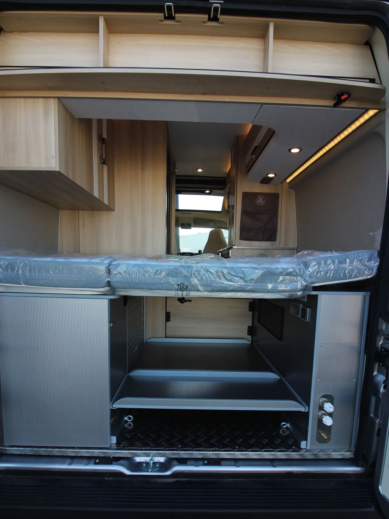 Fourgon aménagé - Campereve - MAGELLAN 540 AIR - 2025