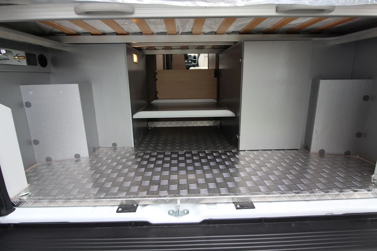 Fourgon aménagé - Campereve - MAGELLAN 643 - 2026