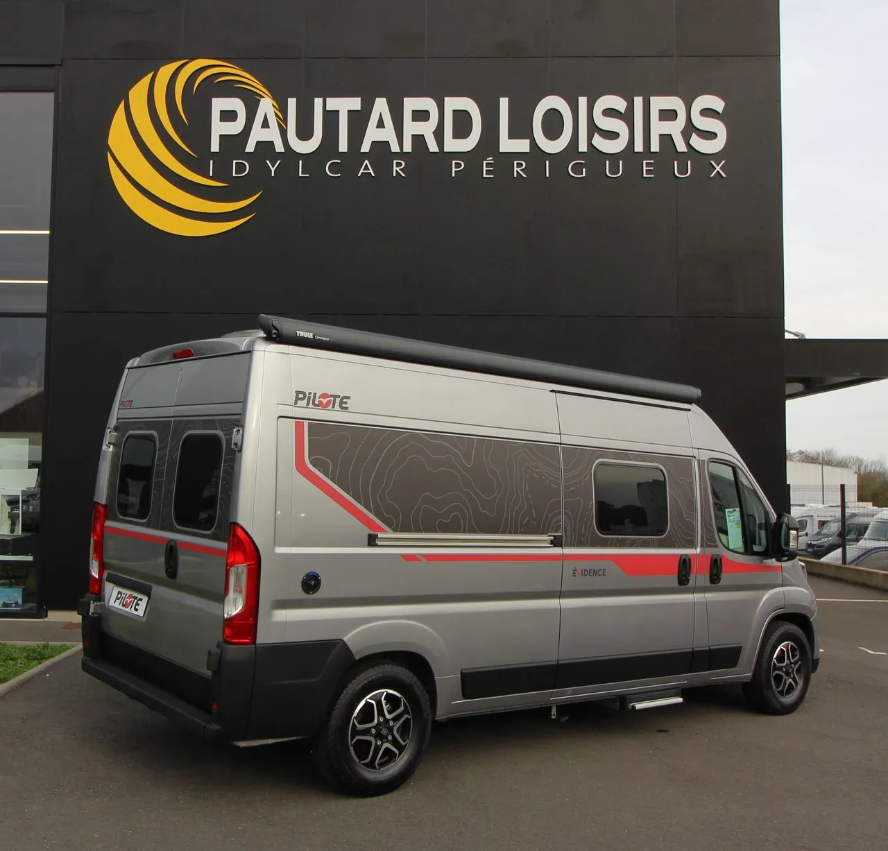 Fourgon aménagé - Pilote - V600 EVIDENCE - 2026