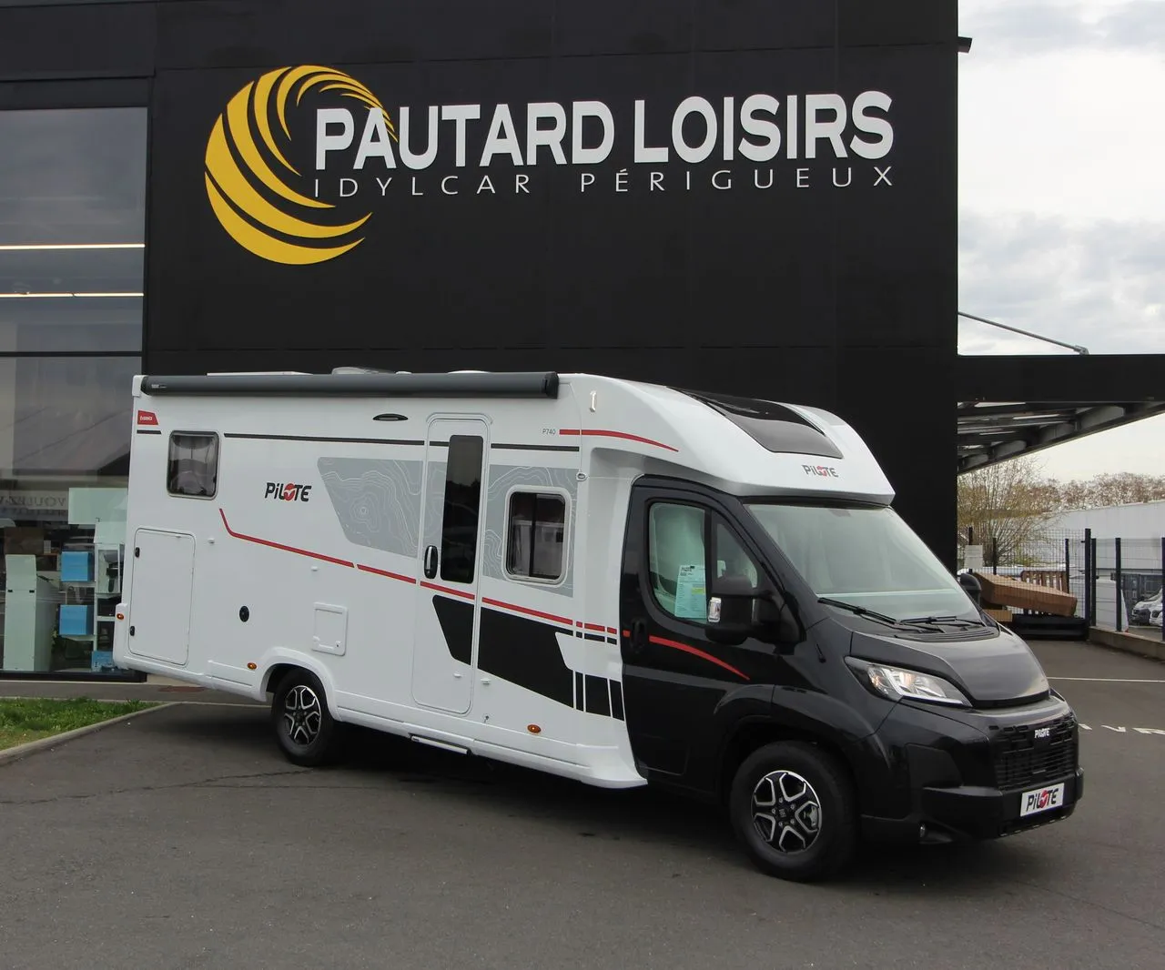 Camping-car - Pilote - P740 FC EVIDENCE - 2026
