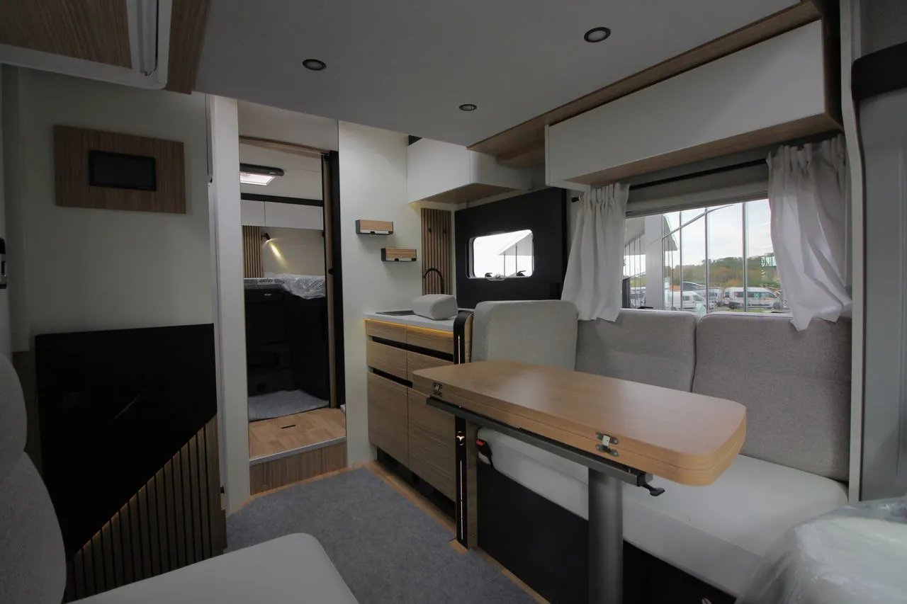 Camping-car - Pilote - P 740 FGJ EVIDENCE - 2026