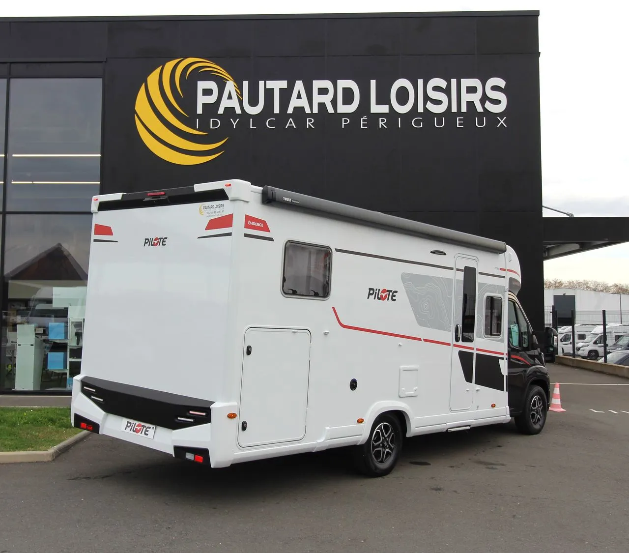 Camping-car - Pilote - P 740 FGJ EVIDENCE - 2026