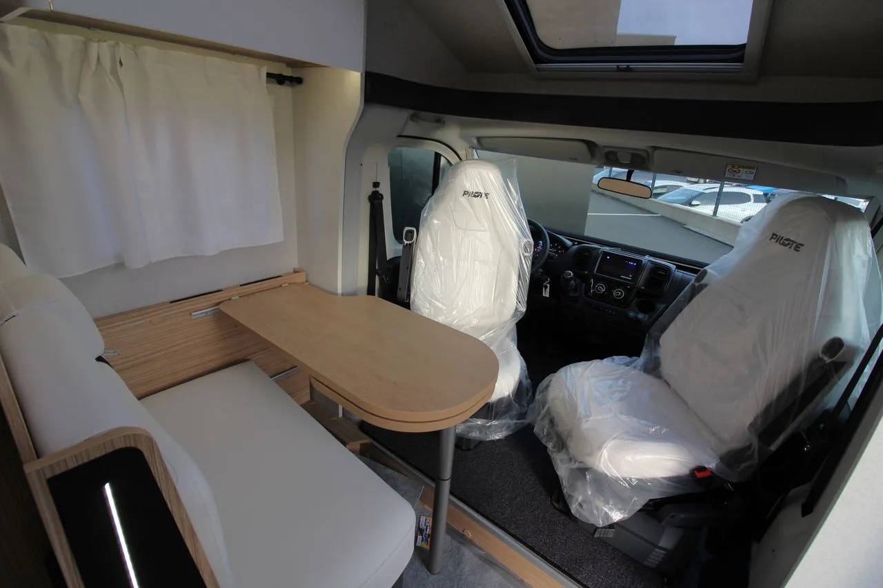 Camping-car - Pilote - P 650 C EXPRESSION - 2025