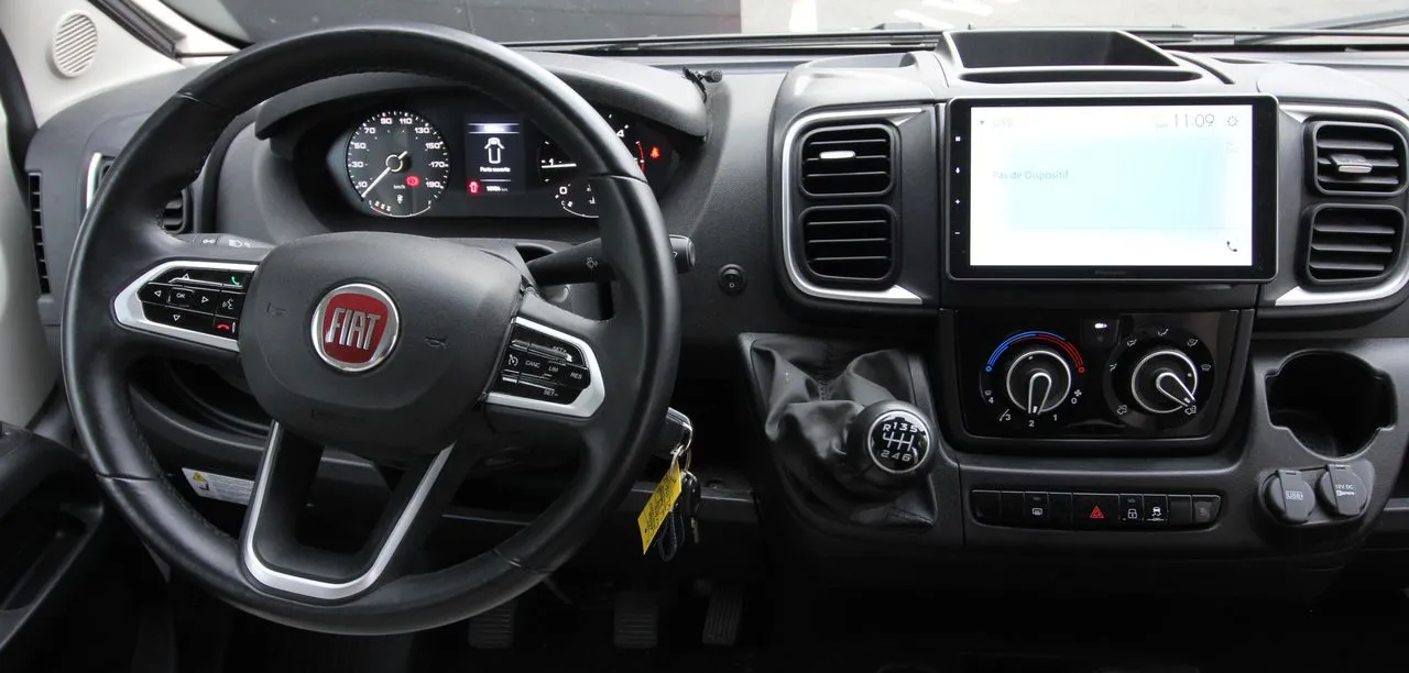 CV 600 PRO TOIT RELEVABLE