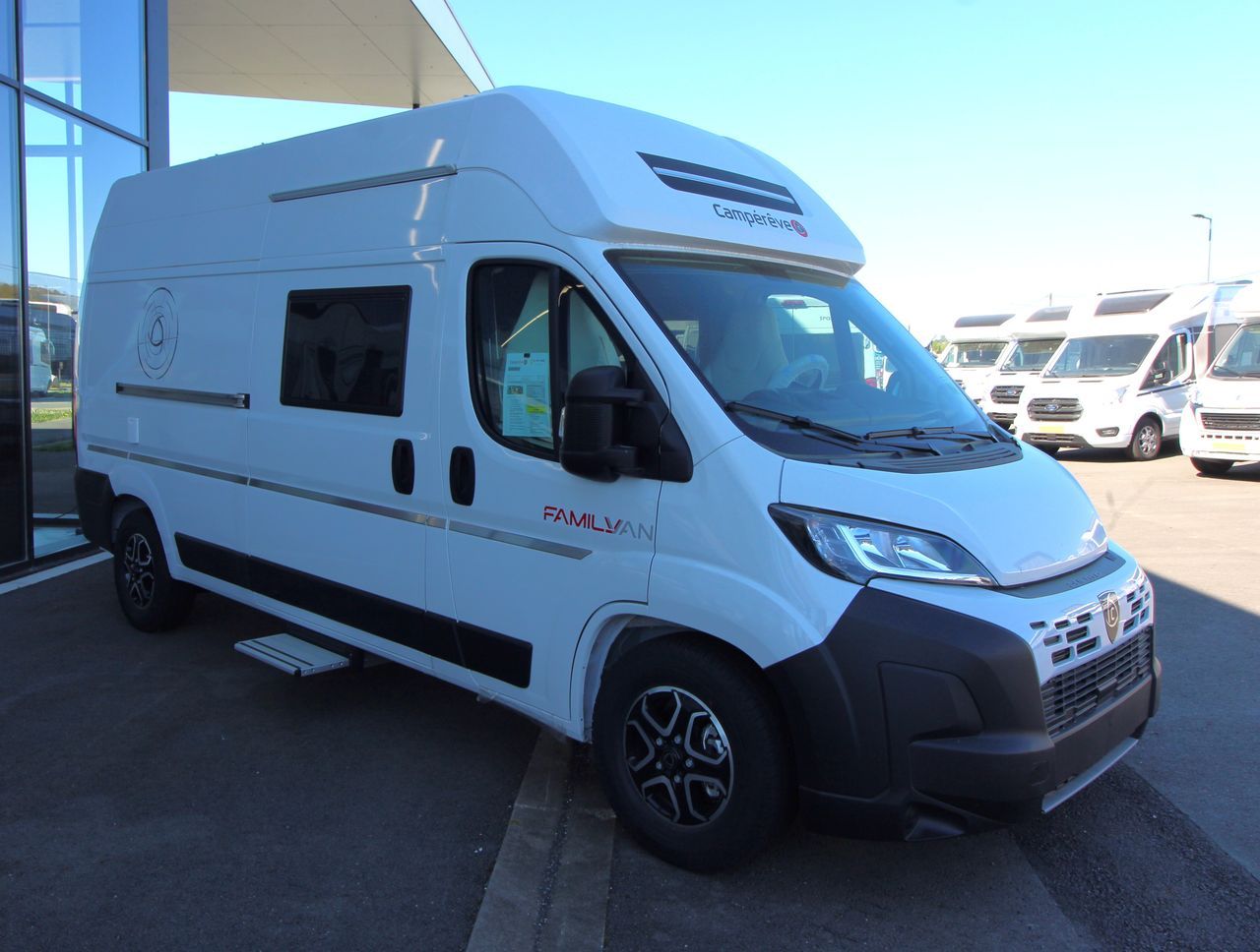 Camping-car CAMPEREVE FAMILYVAN