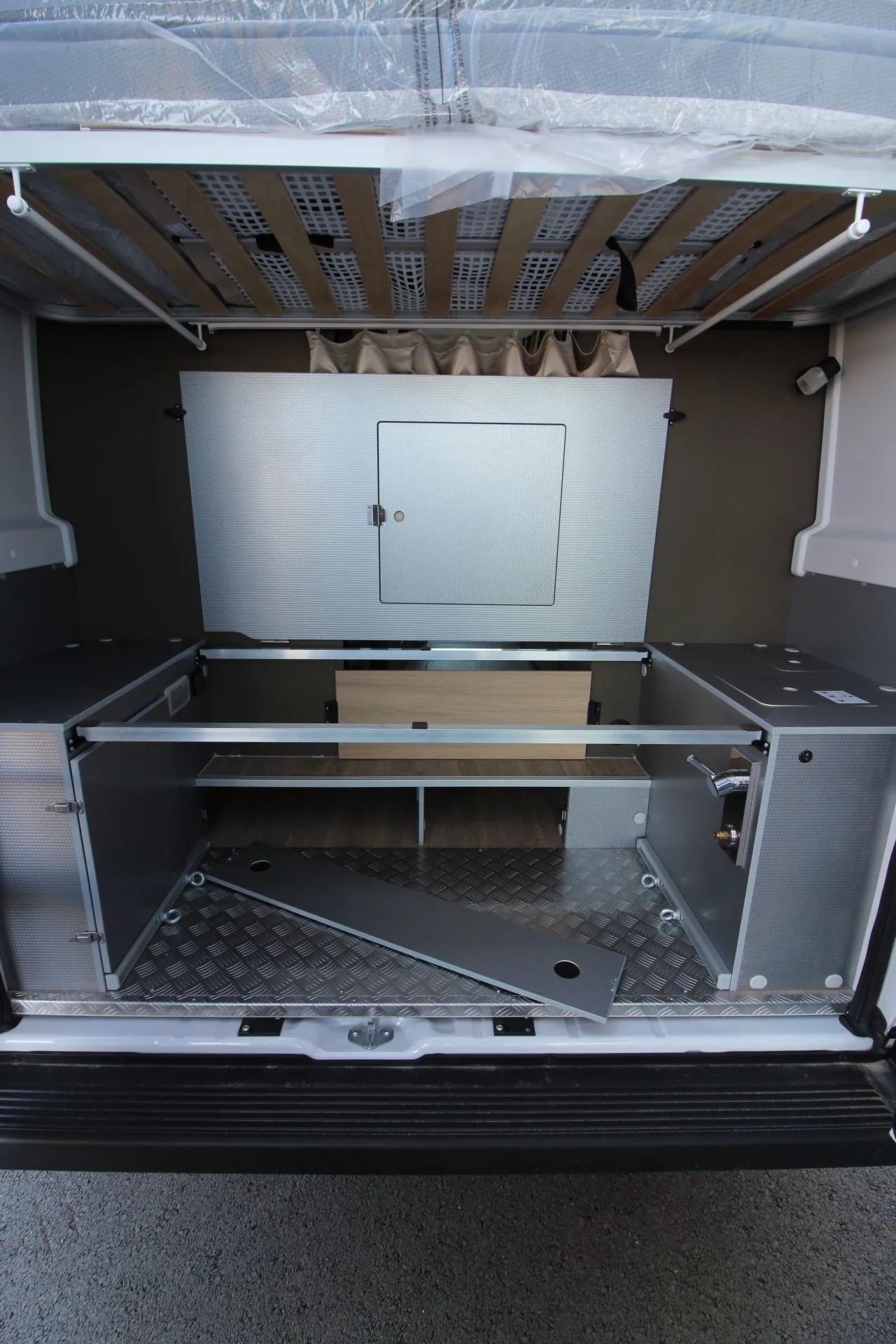 Fourgon aménagé - Campereve - FAMILYVAN