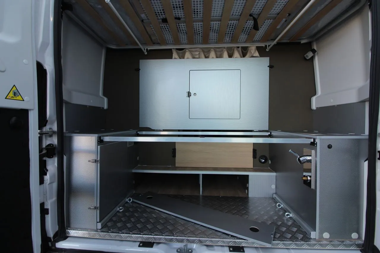 Fourgon aménagé - Campereve - FAMILYVAN