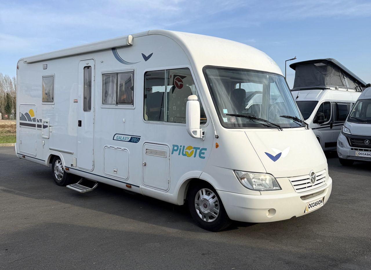 Camping-car PILOTE G280