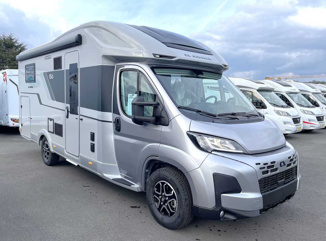 Camping-car ADRIA MATRIX 650 DL 60Y