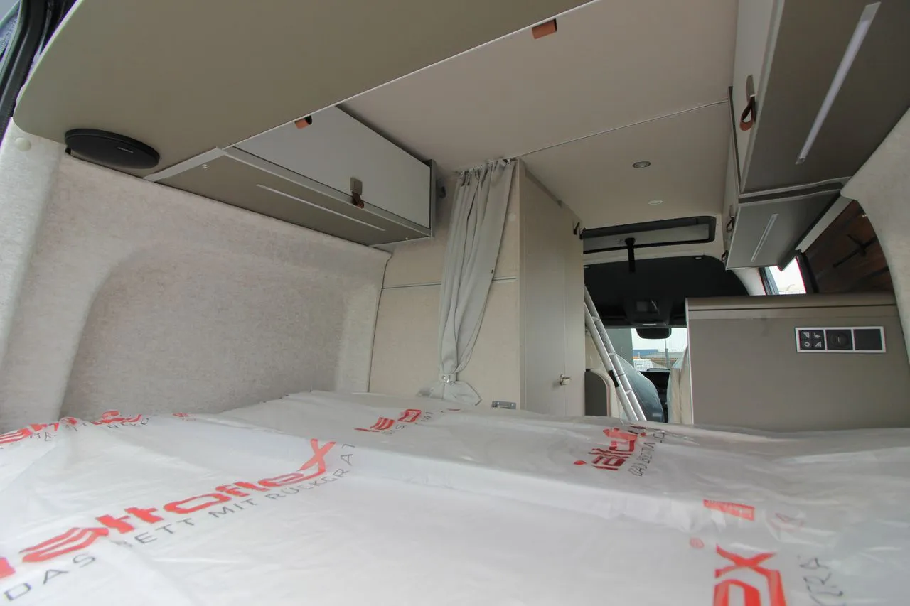 Fourgon aménagé - Hymer Camper Vans - GRAND CANYON S CROSSOVER - 2026