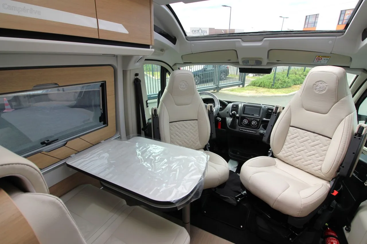 Fourgon aménagé - Campereve - MAGELLAN 746 SAPHIR - 2026