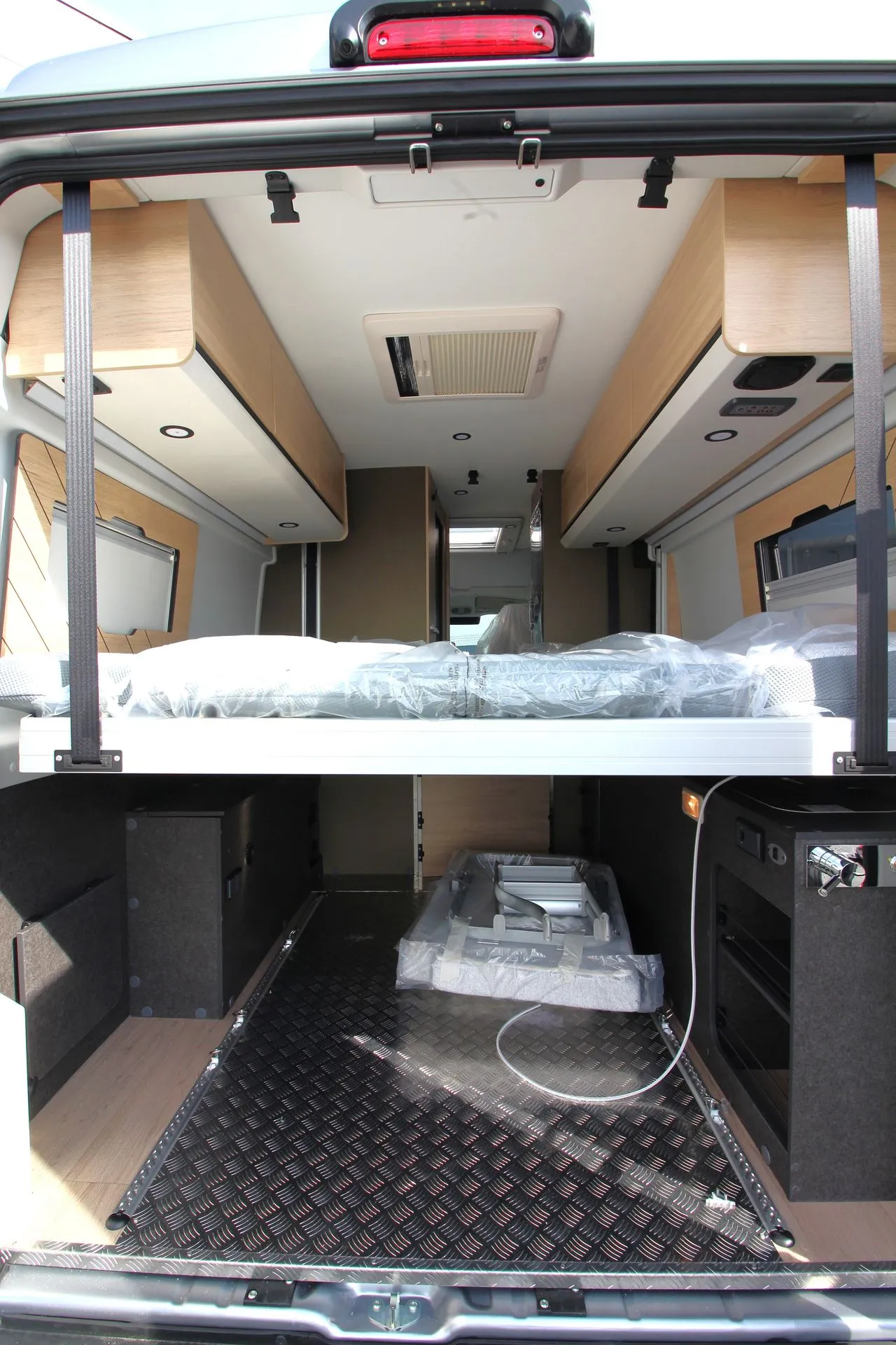 Fourgon aménagé - Campereve - LIFT VAN SAPHIR - 2027