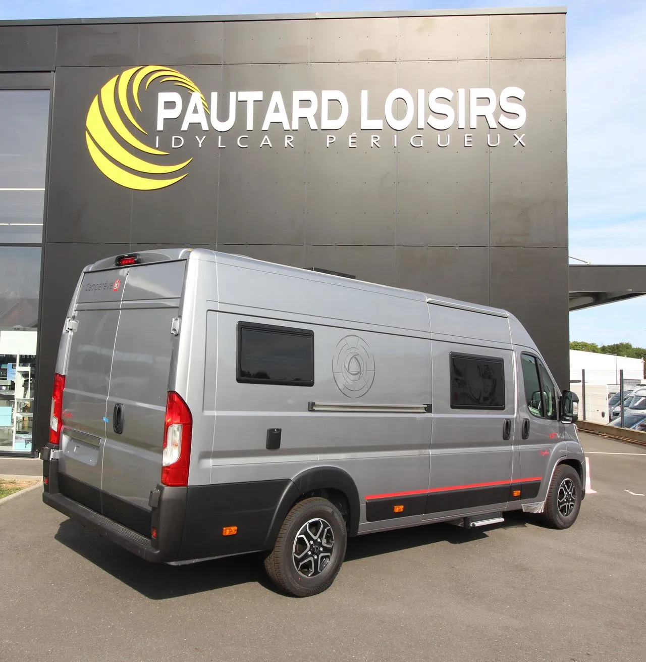 LIFT VAN SAPHIR