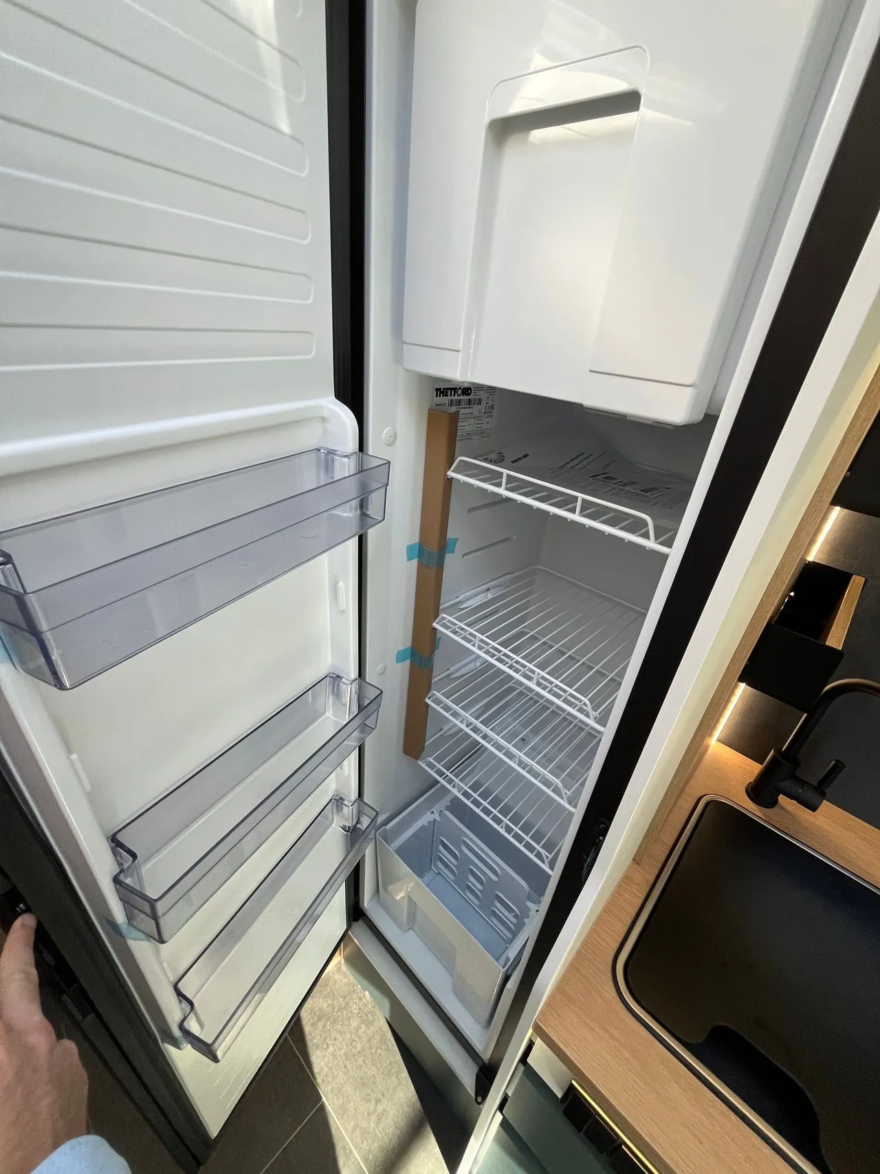 Camping-car - Pilote - ATLAS A 690 GJ - 2027