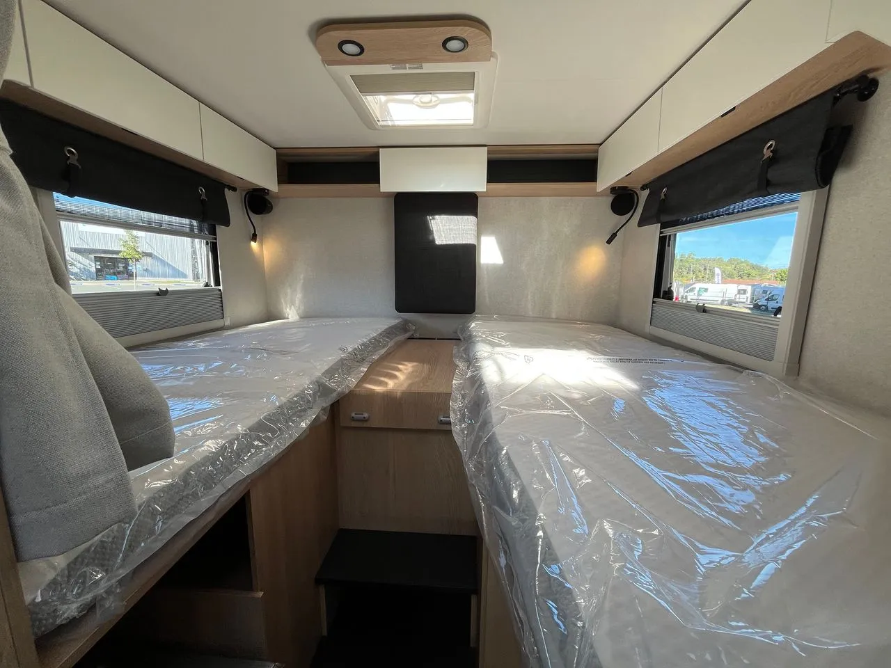 Camping-car - Pilote - ATLAS A 690 GJ - 2027
