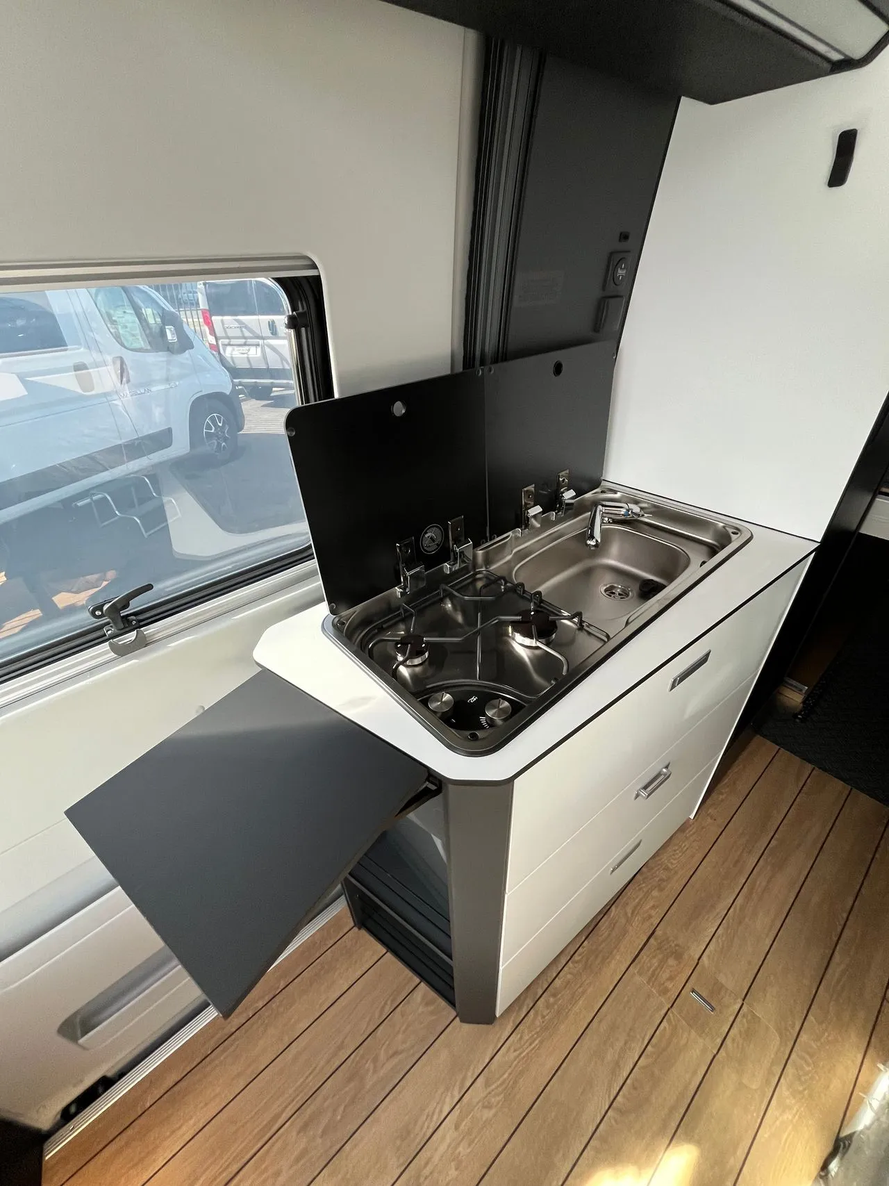 Fourgon aménagé - Elios - 63 GX SKYLIFT - 2027