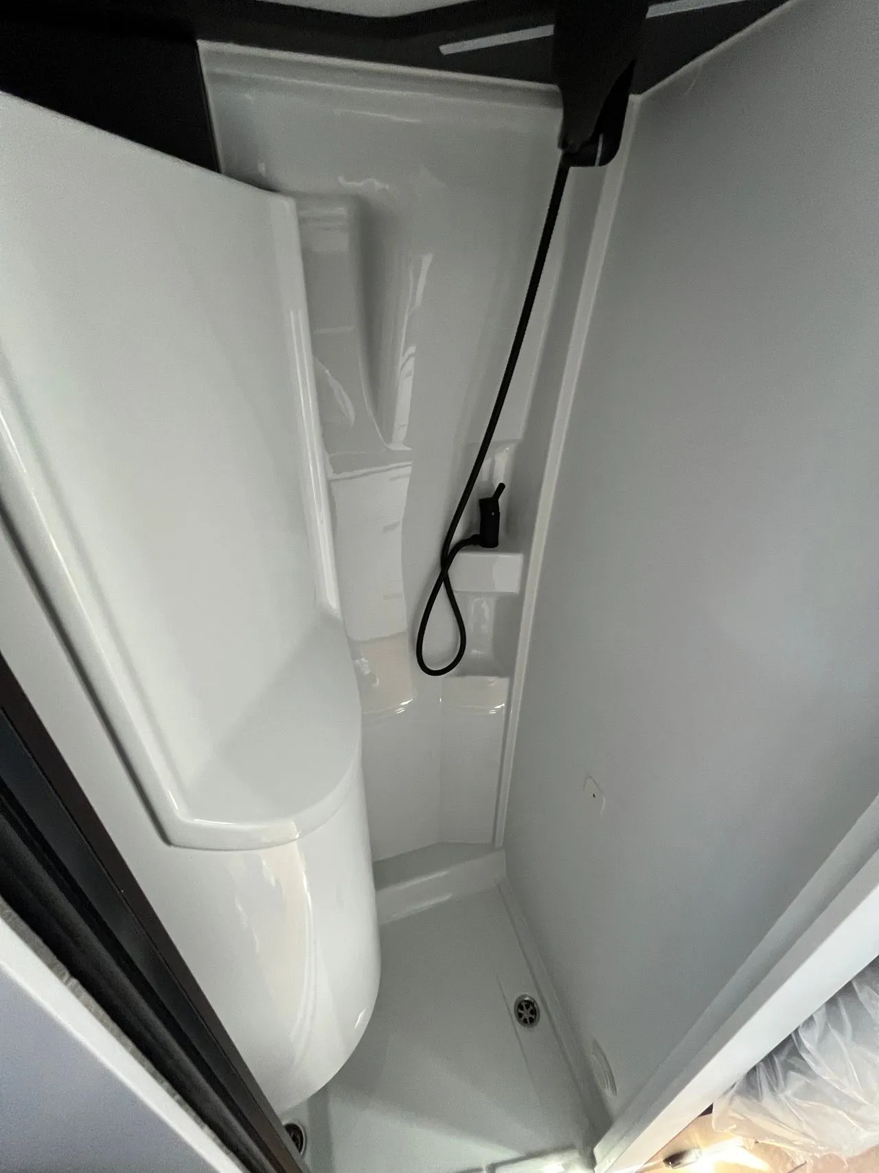 Fourgon aménagé - Elios - 63 GX SKYLIFT - 2027