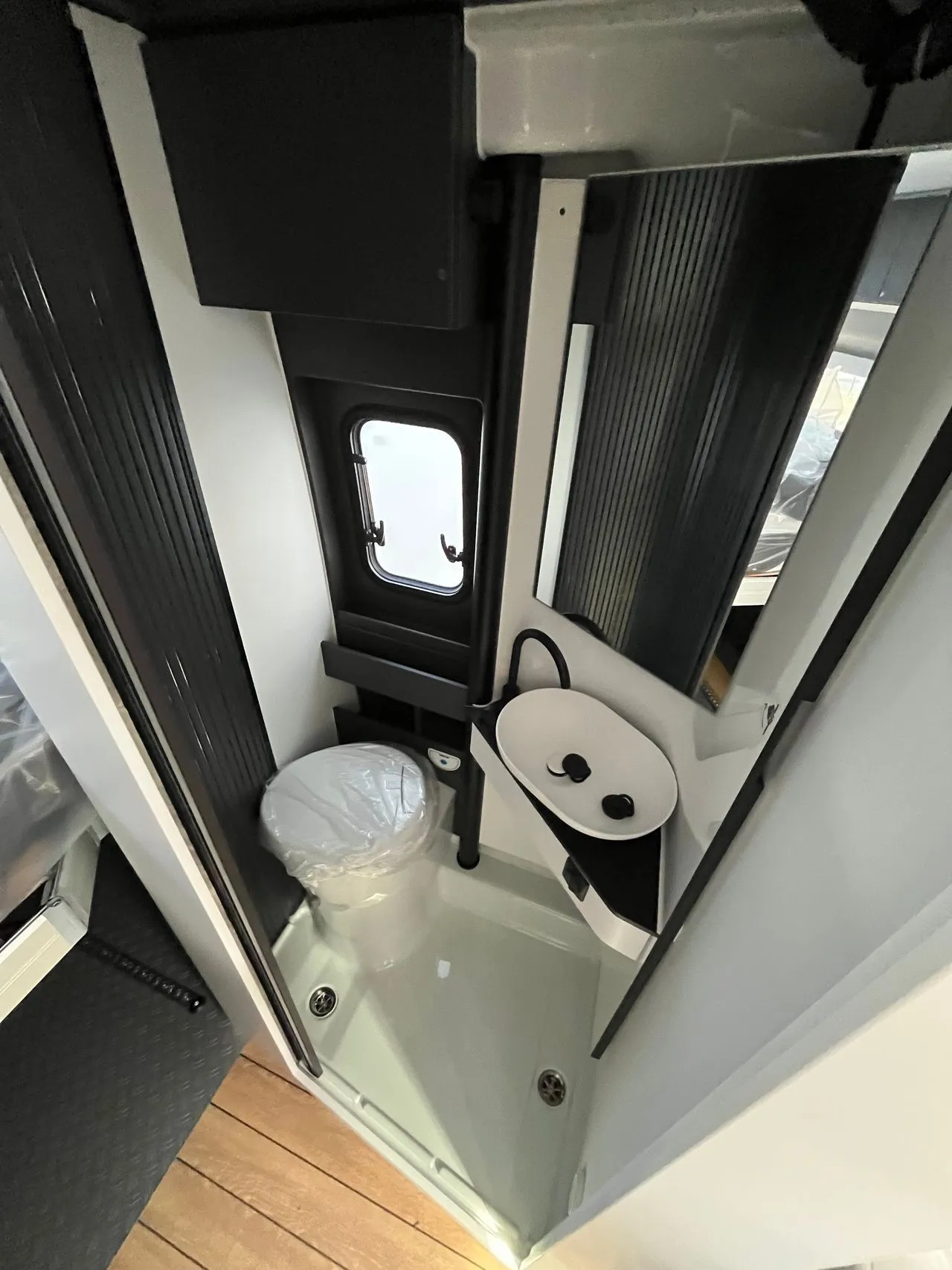Fourgon aménagé - Elios - 63 GX SKYLIFT - 2027